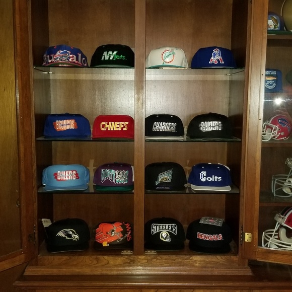 MAKE OFFERS......Bookmark *HATS* 1980s-1990s - Picture 3 of 7